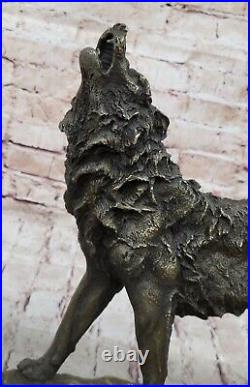 Bronze Statue WOLF Whining Mascot Animal Garden sculpture Yard Art. Large Size