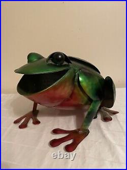 Handmade Metal Yard/Garden Art Frog Sculpture Cooler/Planter