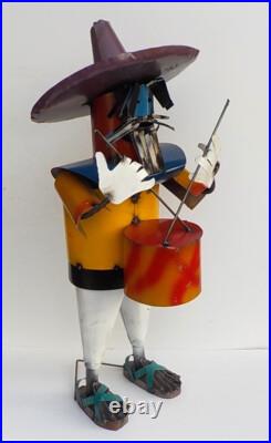 METAL ART MARIACHI SCULPTURE 33 TALL YARD ART MUSICIAN With DRUM