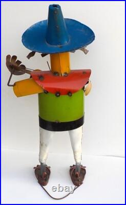 METAL ART MARIACHI SCULPTURE 33 TALL YARD ART MUSICIAN With FIDDLE VIOLIN
