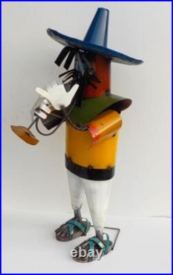 METAL ART MARIACHI SCULPTURE 33 TALL YARD ART MUSICIAN With HORN