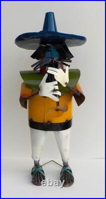 METAL ART MARIACHI SCULPTURE 33 TALL YARD ART MUSICIAN With HORN