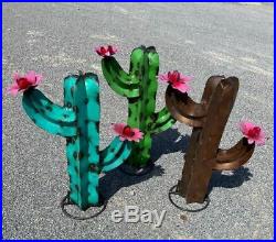 Metal Yard Art Saguaro Cactus With Flowers Sculpture 25 Tall