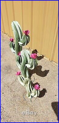 Metal Yard Art Wavy Saguaro Cactus Sculpture With Flower Set Of 3