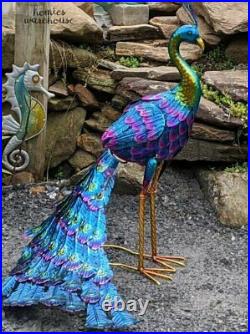 Peacock Garden Sculpture Outdoor Decor Bird Figurine Metal Glossy Yard Lawn Art