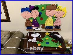 Peanuts Gang Around Christmas Tree Hammered Metal 42 Yard Art Outdoor Decor