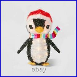 Penguin Yard Sculpture withLights Tinsel Xmas Holiday Decor Indoor/Outdoor