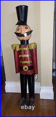 Recycled Metal Holiday/Christmas Soldier-Garden Yard Decor