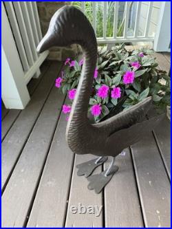 VTG Metal Goose Garden Statue Decor Yard Lawn Porch Home Art 26