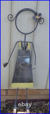 Vintage Flower Pot Holder Decor Metal Art Sculpture Garden Statue Yard Ornament