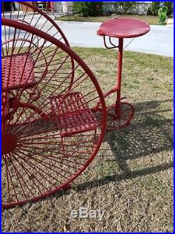Vintage Yard art big wheel surrey or chariot metal art sculpture