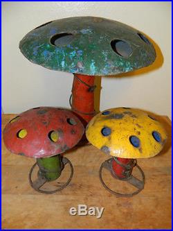 Yard Art Garden Recycled Metal Mushrooms Large 14 Small 8 Set Sculpture Shabby