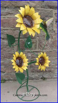Yard Art Metal 3 Sunflowers Sculpture 39 tall with Hummingbird MFLWRL003